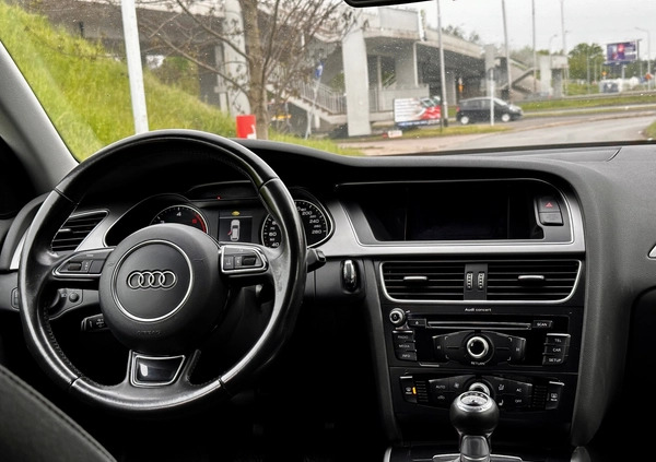 Audi A4 cena 37500 przebieg: 299111, rok produkcji 2013 z Wrocław małe 79